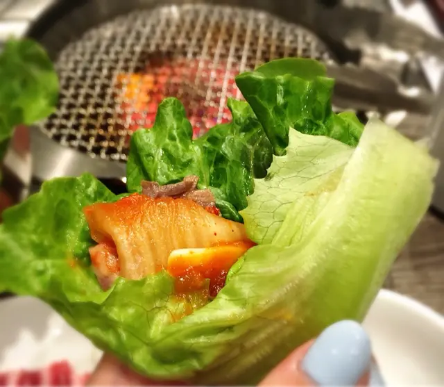 把菜葉抹乾水包,好味