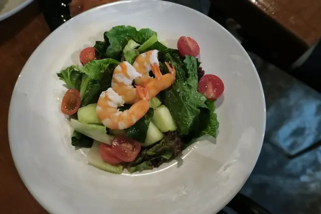 大蝦青蘋果沙律