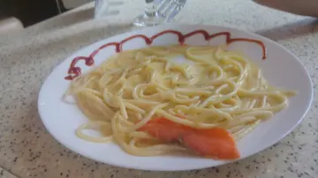 三文魚忌廉意粉