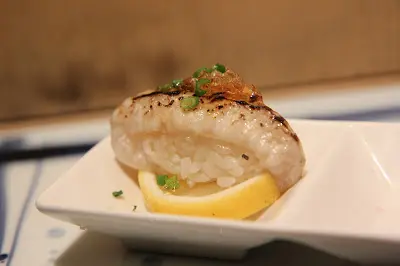 火炙左口魚裙邊