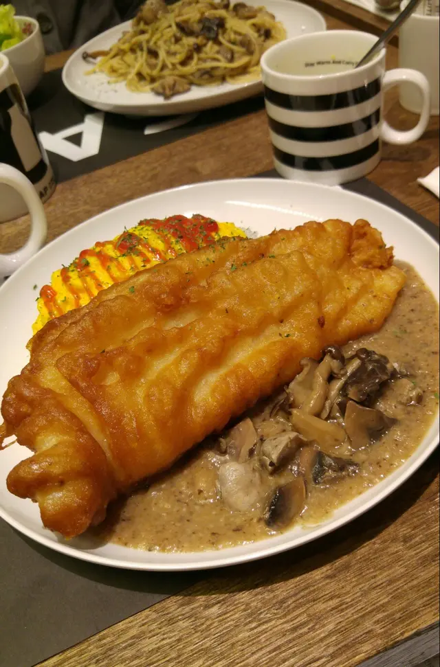 味道一般 但勝在賣相漂亮 份量大大大