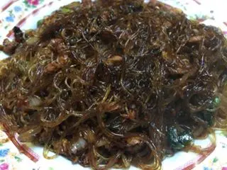 蚂蚁上树
