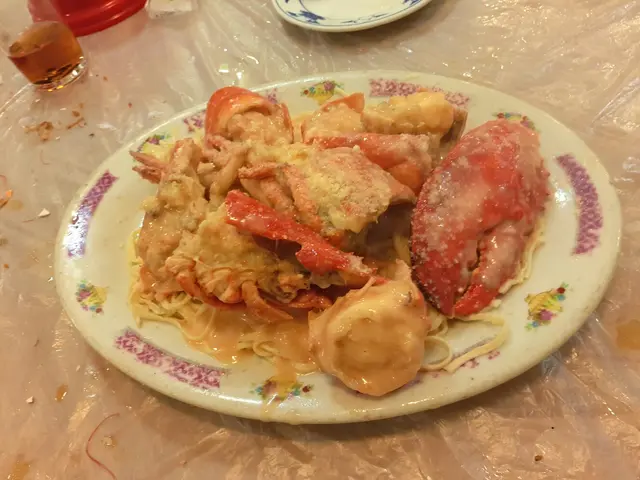 芝士焗波士頓龍蝦伊麵底