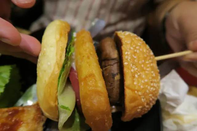 大烤菇鱈魚柳漢保