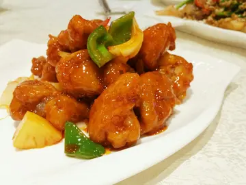 菠萝咕噜肉