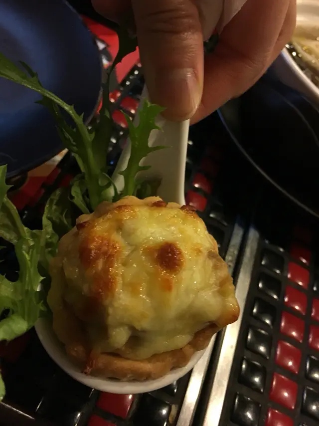 愛心白汁芝士磨菇雞批