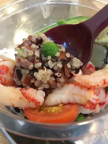 小龙虾牛油果健康杯