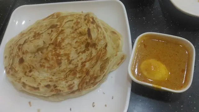 Roti Cani with Curry