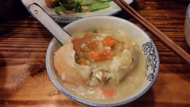 材料 : 膏蟹、肉片、響螺片、魚片、雞件