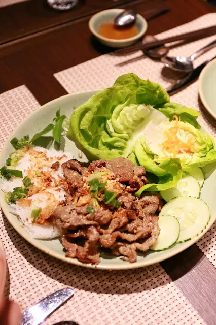 安南炭燒牛肉伴濱海
