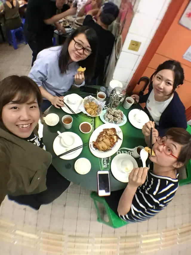 左上角籃個及我口中既就係炸榴連