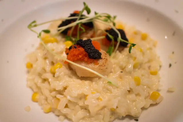 黑松露深海帶子黃金意大利飯