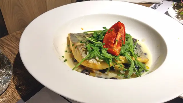 GRILLED SEABASS 烤鱸魚