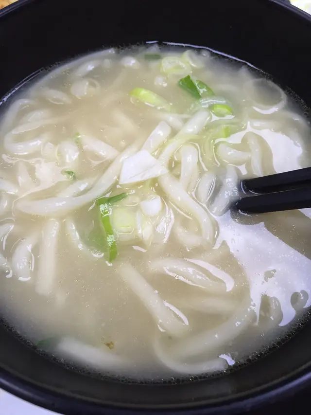 清湯手打烏冬