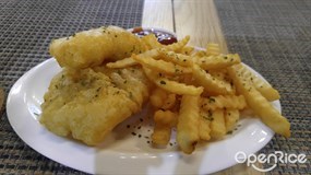 Fish &amp; Chips - 尖沙咀的ClubNectionZ