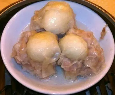 又系會咬落會成口肉汁既點心
