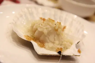 蒜蓉粉絲蒸特大元貝皇
