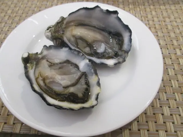 不算非常肉厚肥美, 但肉質鮮嫩