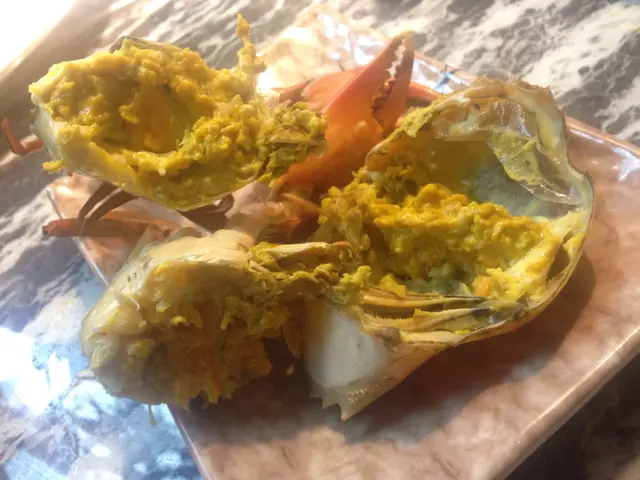 黃油擠滿蟹蓋及爪