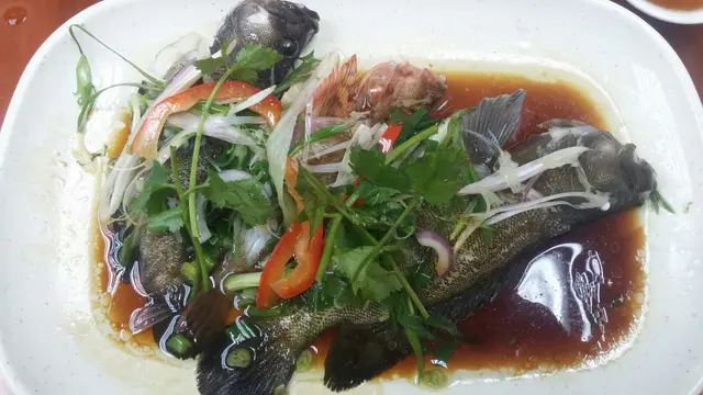 清蒸游水石斑仔(每両$20)