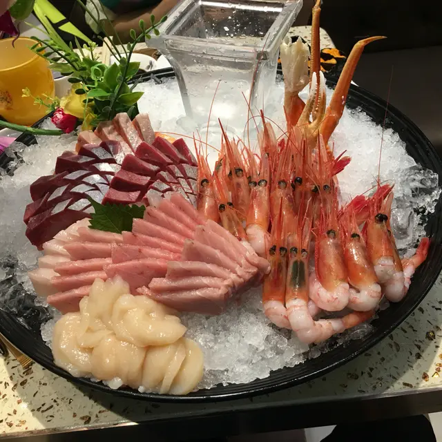刺身拼盤