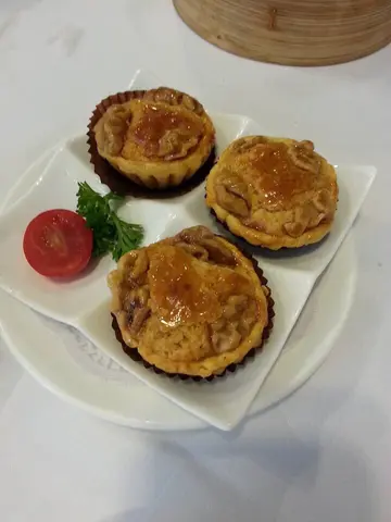 合桃烧鸡酥