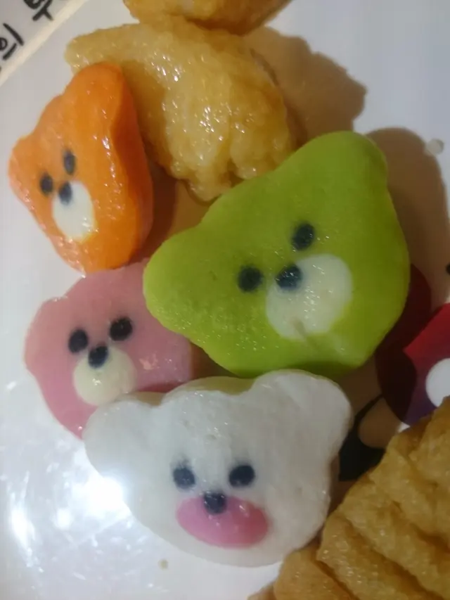 可愛的魚板但還是幫這家餐廳加不了分