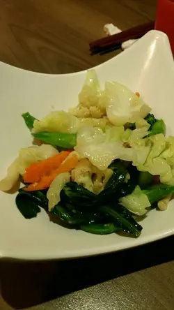 蒜茸炒杂菜