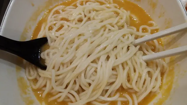 排骨擔擔麵