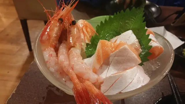 甜蝦還可三文魚後來較差