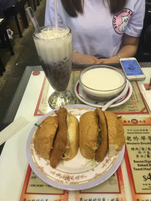豬扒包