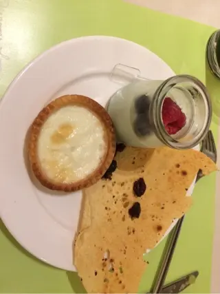 蛋白韃和綠茶布甸