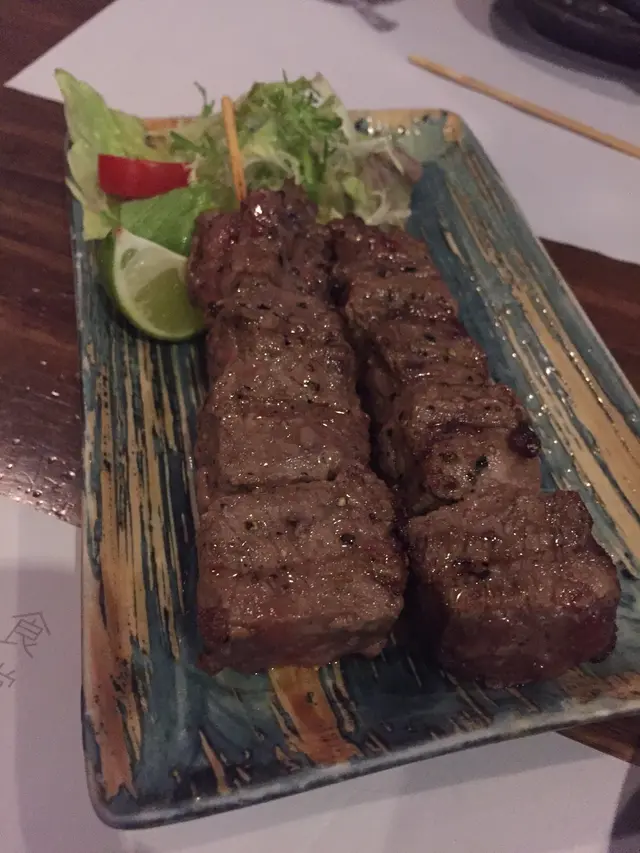 燒安格斯牛柳粒