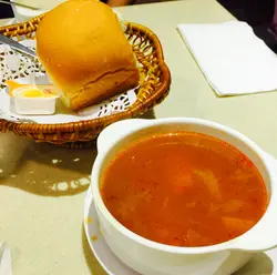 餐包罗宋汤