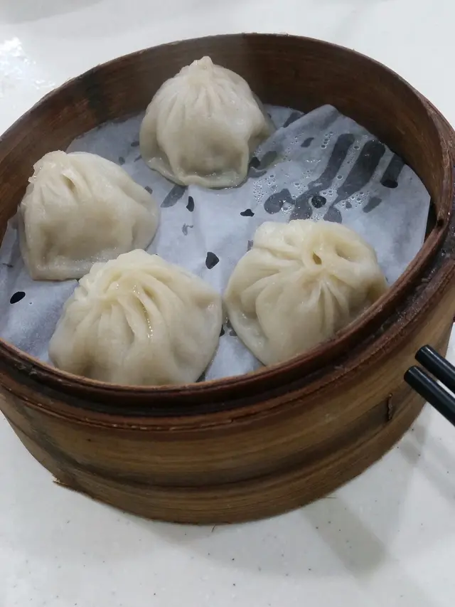 每籠有5個