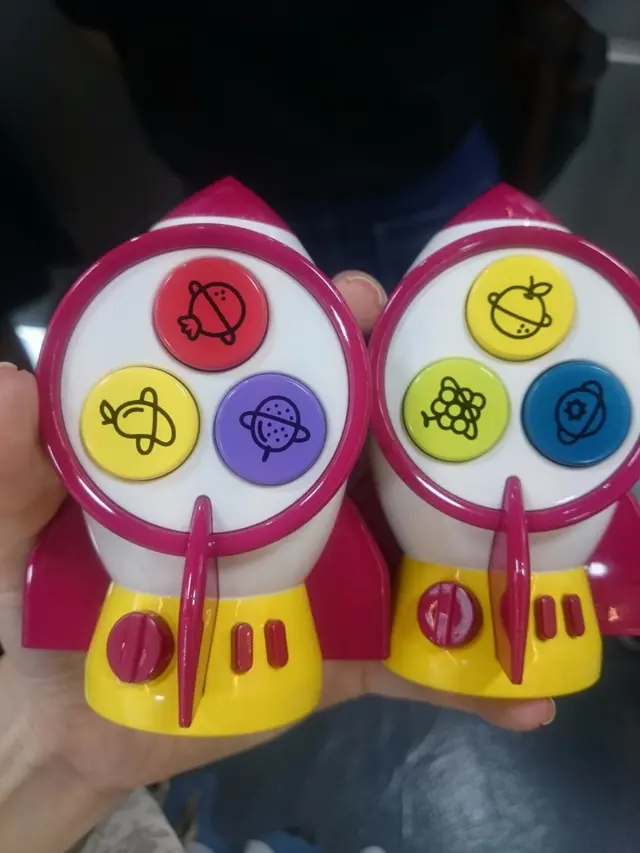 選了兩套, 但其中原本想要的菠蘿沒有了