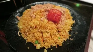 菠蘿鮮蝦炒飯