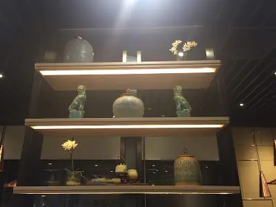 翡翠的器皿極度古色古香的味道