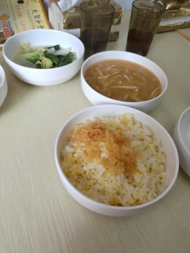 並沒有什麼分子 魚翅雖唔多 但真既