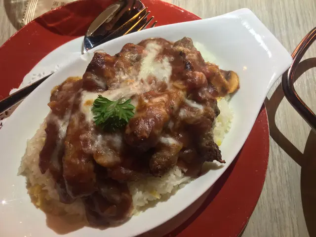 無骨黑毛豬焗飯