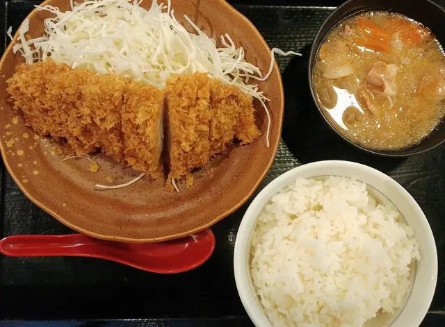 吉列豬扒定食