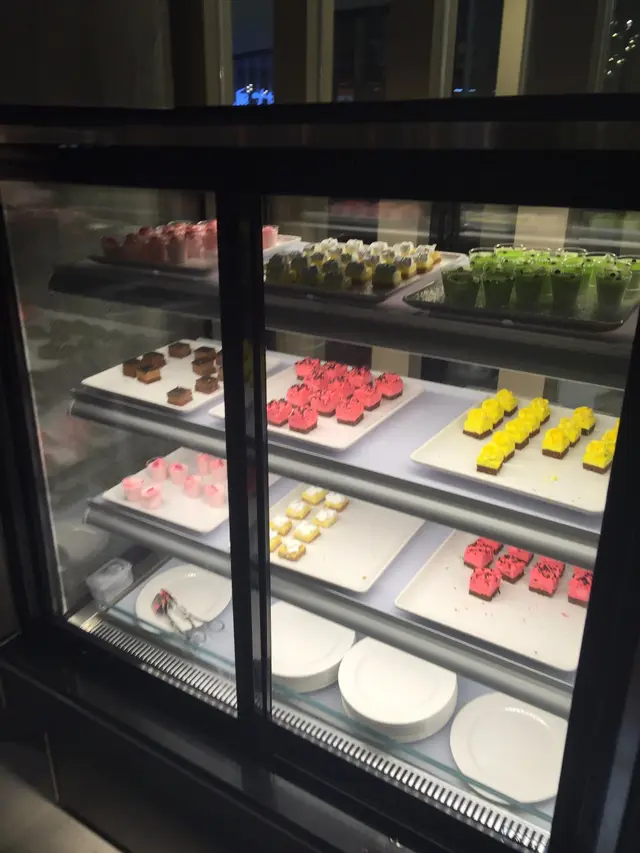 甜品櫃