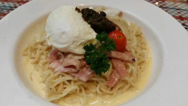 黑松露卡邦尼撈丁