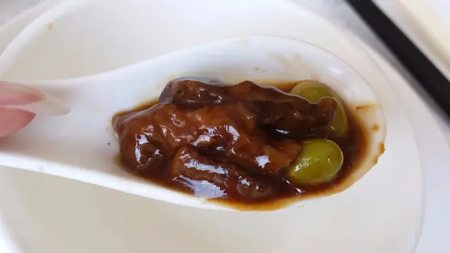 牛肝菌燜豆腐