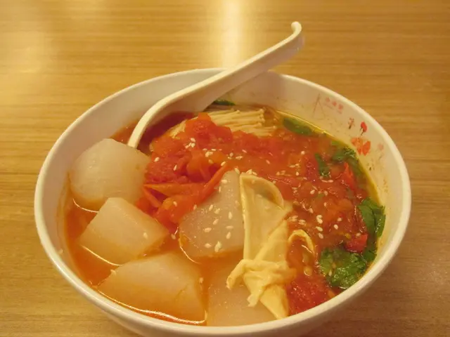蕃茄甜湯米線