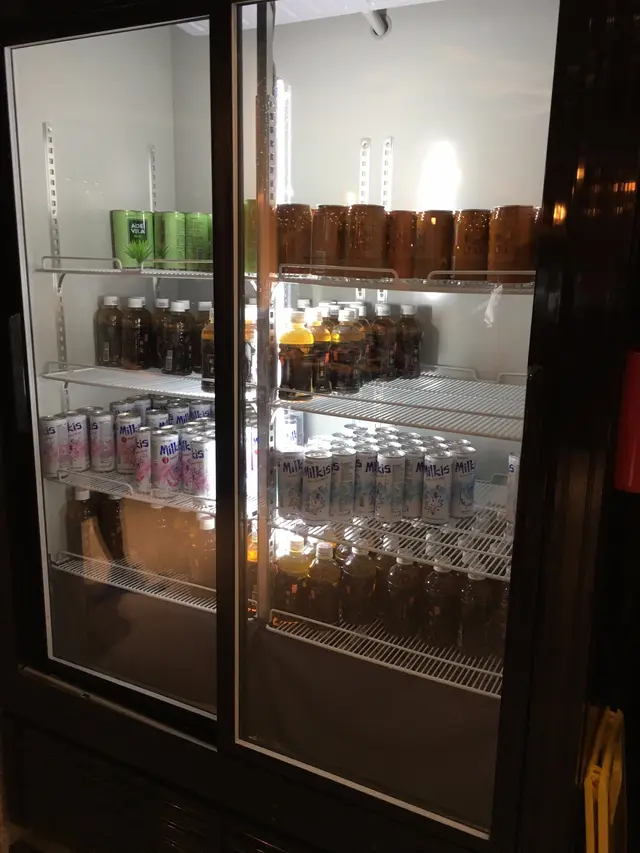 自助飲品(紙包裝/ 罐裝)