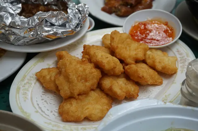 $143 是11件的價錢，例牌$78