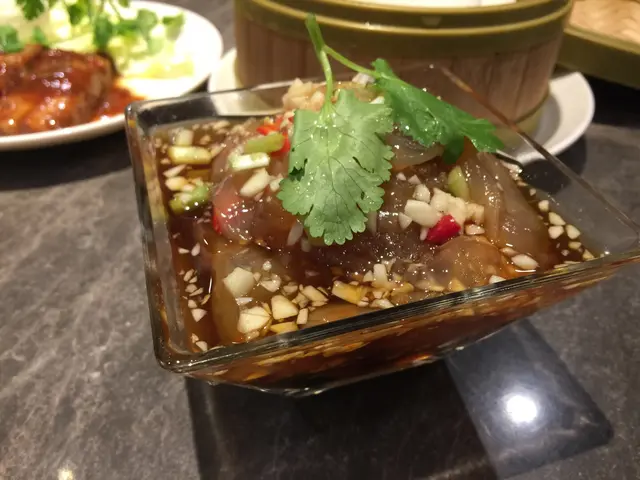 海蜇頭爽脆醋味適中十分開胃