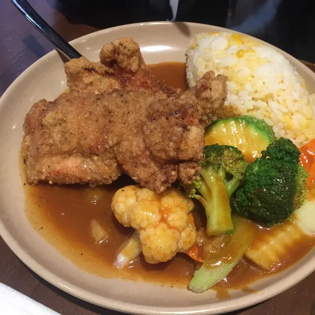 炸雞飯