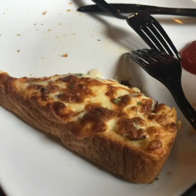 芝士蘑菇厚多士